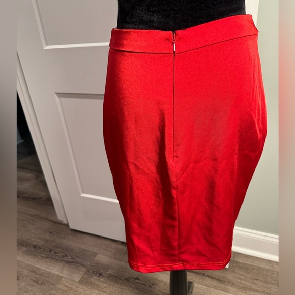 Alyce Paris Red Women's Skirt shiny formal fitted - Picture 3 of 8